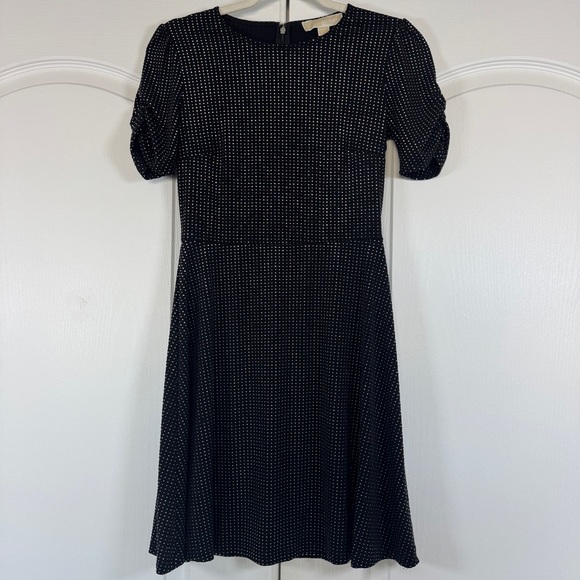 Michael Kors Metallic Silver Dot Mini Dress Petite XS Fits up to Small - Picture 2 of 10